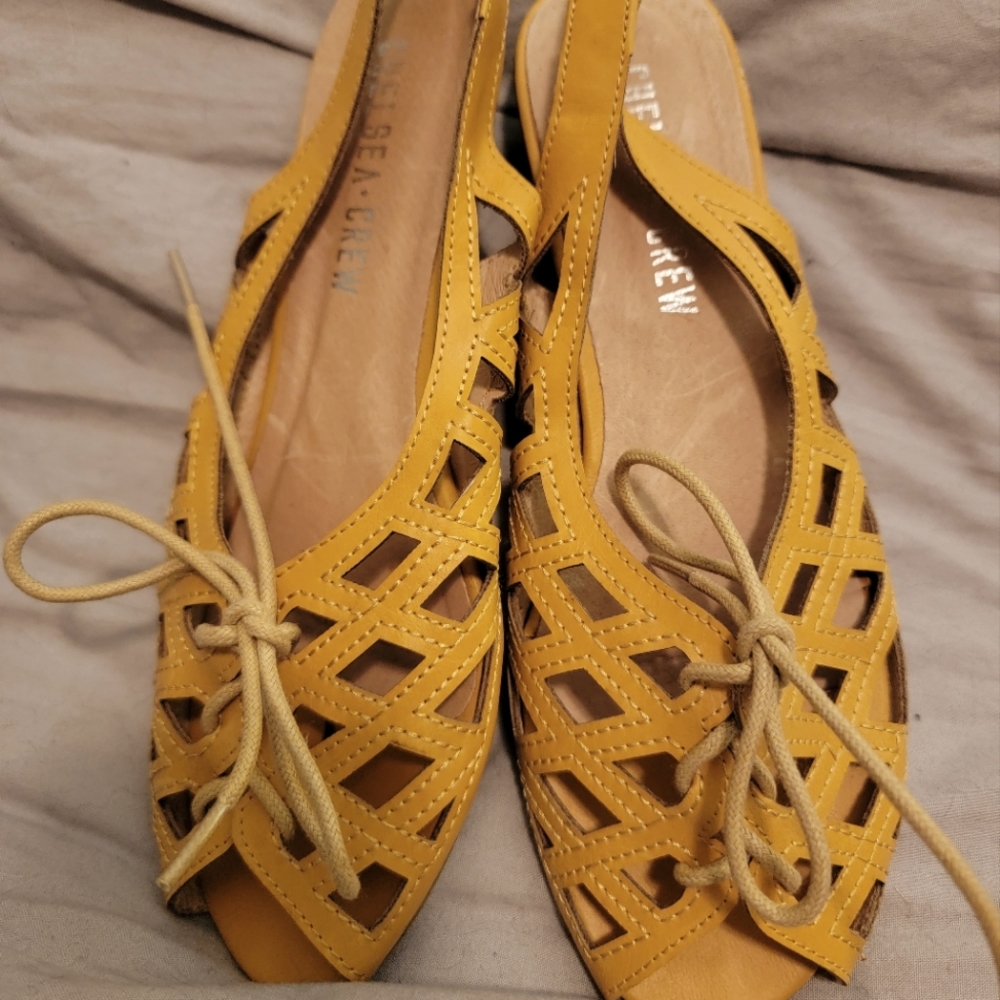 Chelsea Crew Mustard Sandal